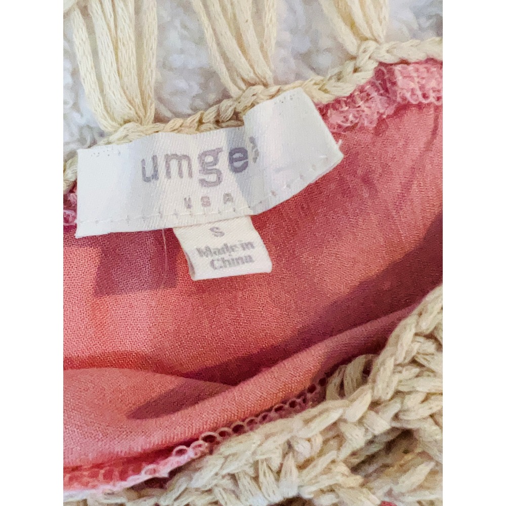Umgee Pink Crochet Lace Fringe Boho Poncho Top Blouse Small Western Festival - Picture 4 of 6